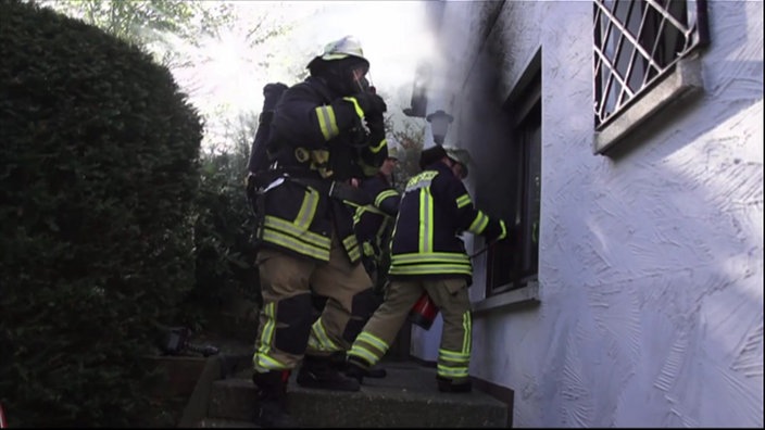 Organisationen: Feuerwehr - Organisationen - Gesellschaft - Planet Wissen