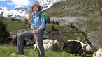 Reinhold Messner während einer Bergtour in Südtirol.