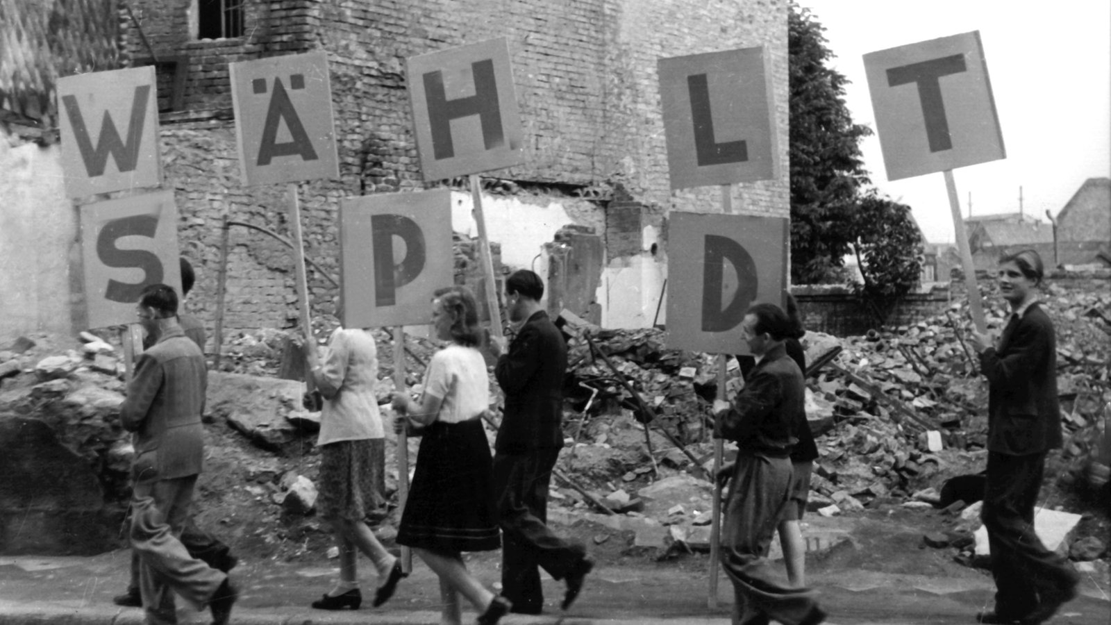 Deutsche-Geschichte-Deutschland-als-Demokratie