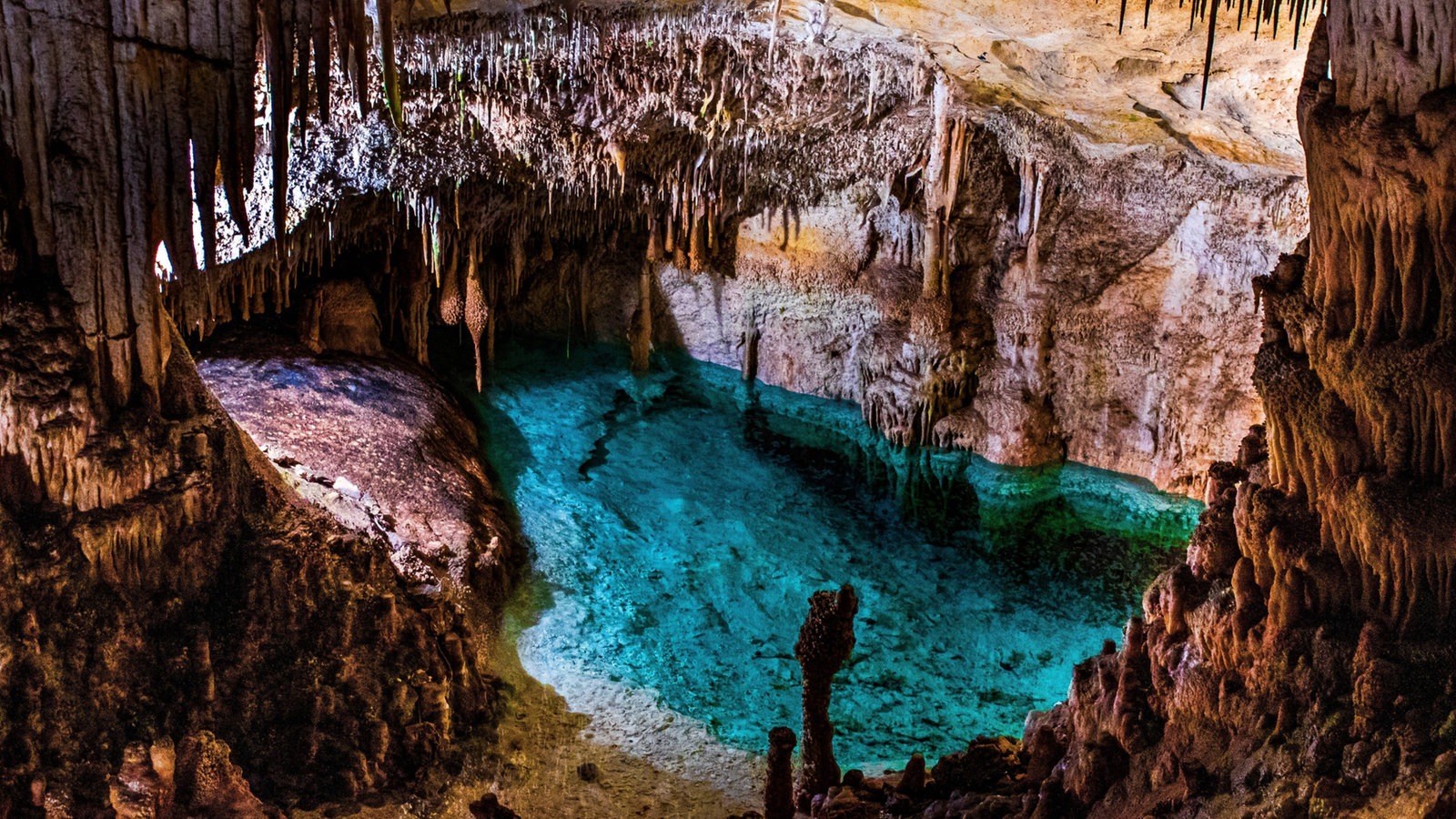 Tropfsteinhoehle Coves del Drac in Manacor, Mallorca