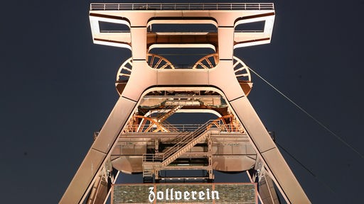 Förderturm der Zeche Zollverein in Essen